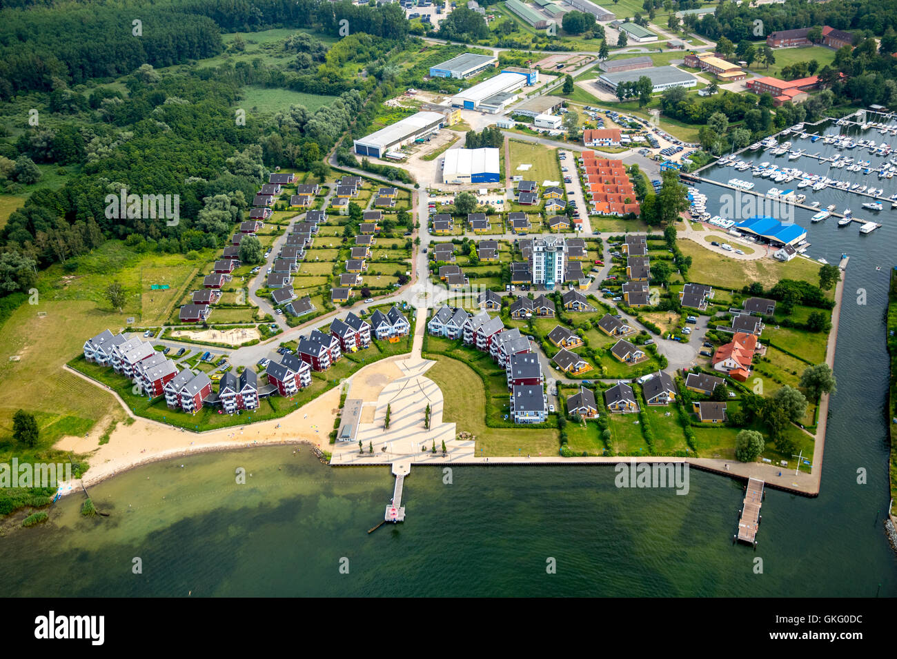 Vista aerea, Claasssee holiday-park Müritz capitani case, villaggio porto Müritz - aerial Kuhnle-tours, Müritzblick, Foto Stock