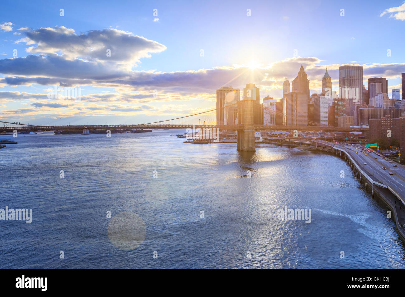 Stati Uniti d'America, New York New York City, la parte inferiore di Manhattan e Brooklyn Bridge Foto Stock
