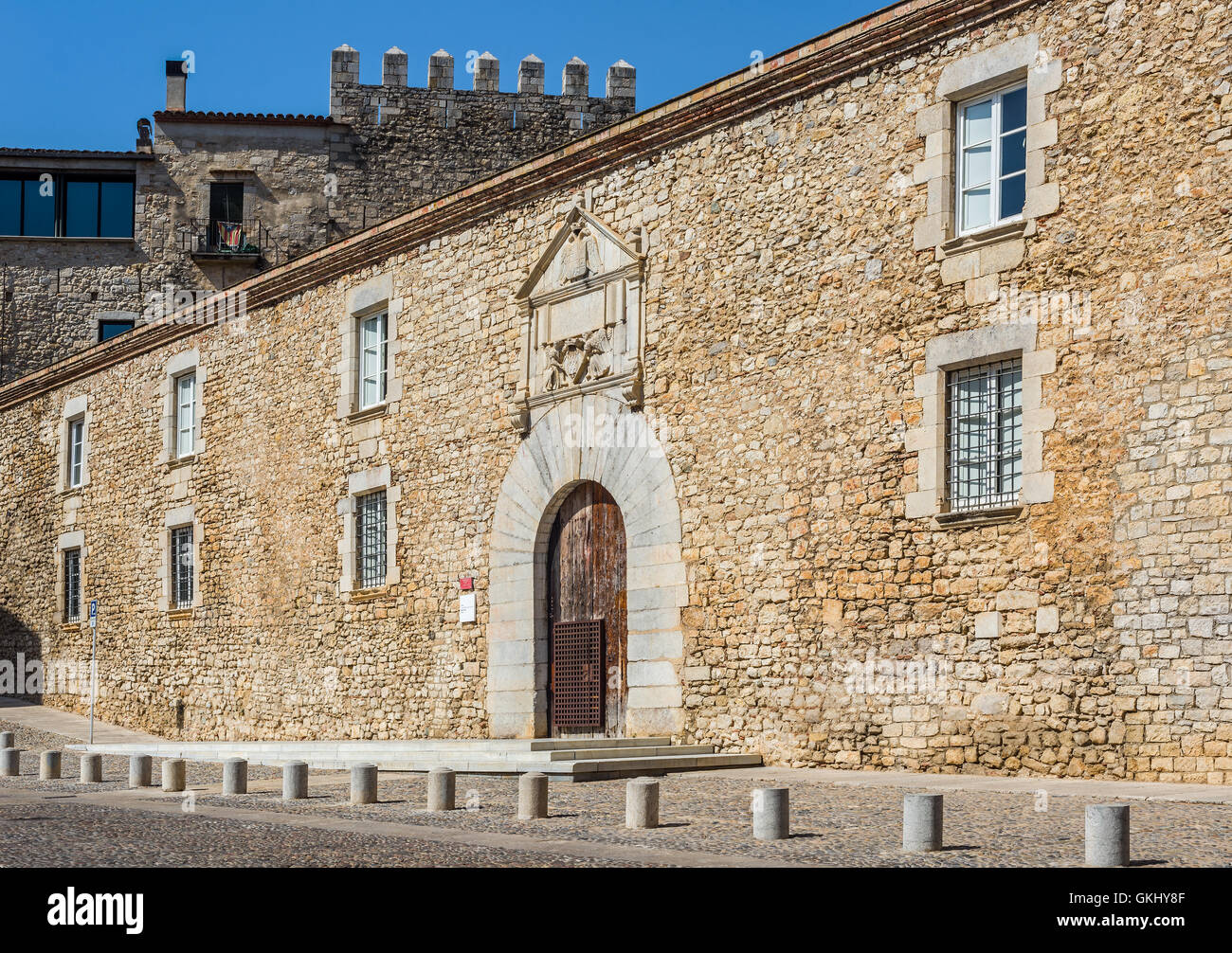 Les Aligues edificio, Università di Girona in Placa de Sant Domenec quadrato di Gerona. Costa Brava Catalogna. Foto Stock
