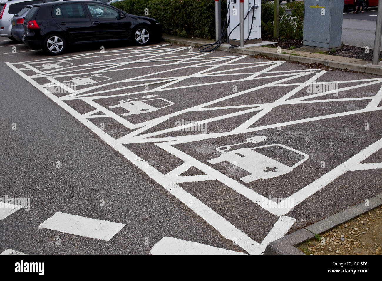 Eco elettricità stazione di ricarica a Chester Services Foto Stock