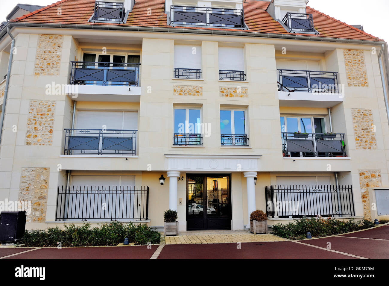 Nuovo edificio per essere costruito da Foto Stock