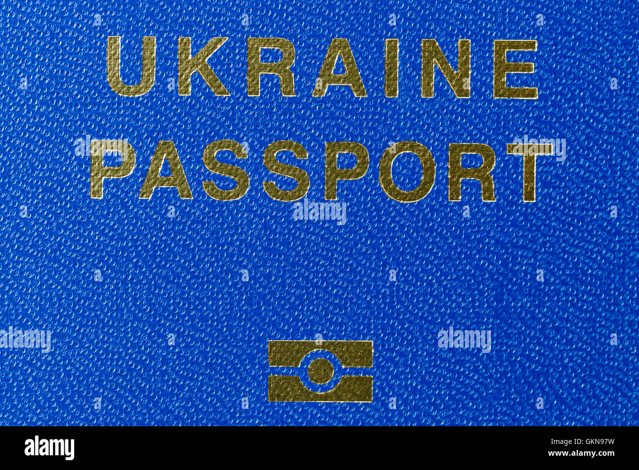 Ucraino passaporto biometrico macro di copertura con il segno e il logo Foto Stock