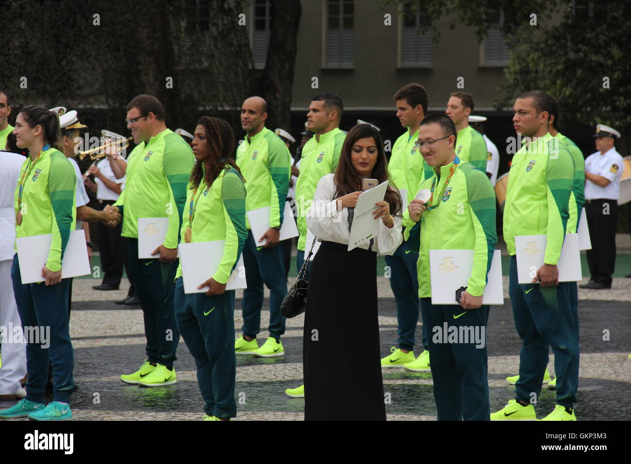 Rio de Janeiro, Brasile. 20 agosto 2016. All'interno di tutte le medaglie hanno ricevuto dal brasiliano gli atleti durante il 2016 Giochi Olimpici, il 75% proveniva da atleti militari delle Forze Armate Brasiliane. Attraverso il ministero della difesa e il Ministero dello Sport, il governo federale ha investito in alta atleti prestazioni li trasformi in Sergeants dell'esercito, della marina o Air Force. Questo militari di carriera sportiva abilitato gli atleti hanno una migliore preparazione indipendente dalla presenza o meno gli sponsor privati, come le forze armate di fornire tutto il sostegno per la preparazione degli atleti. In aggiunta ai militari stipendi Foto Stock