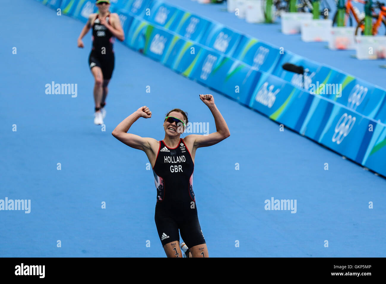 Rio de Janeiro, Brasile. 20 agosto 2016. Olimpiadi 2016 TRIATHLON - Vicky Holland (GBR) ha vinto il bronzo nel Rio Olimpiadi 2016 Triathlon svoltasi presso il Forte de Copacabana, Spiaggia di Copacabana. (Foto: Fernanda Paradizo/Fotoarena) Credito: Foto Arena LTDA/Alamy Live News Foto Stock