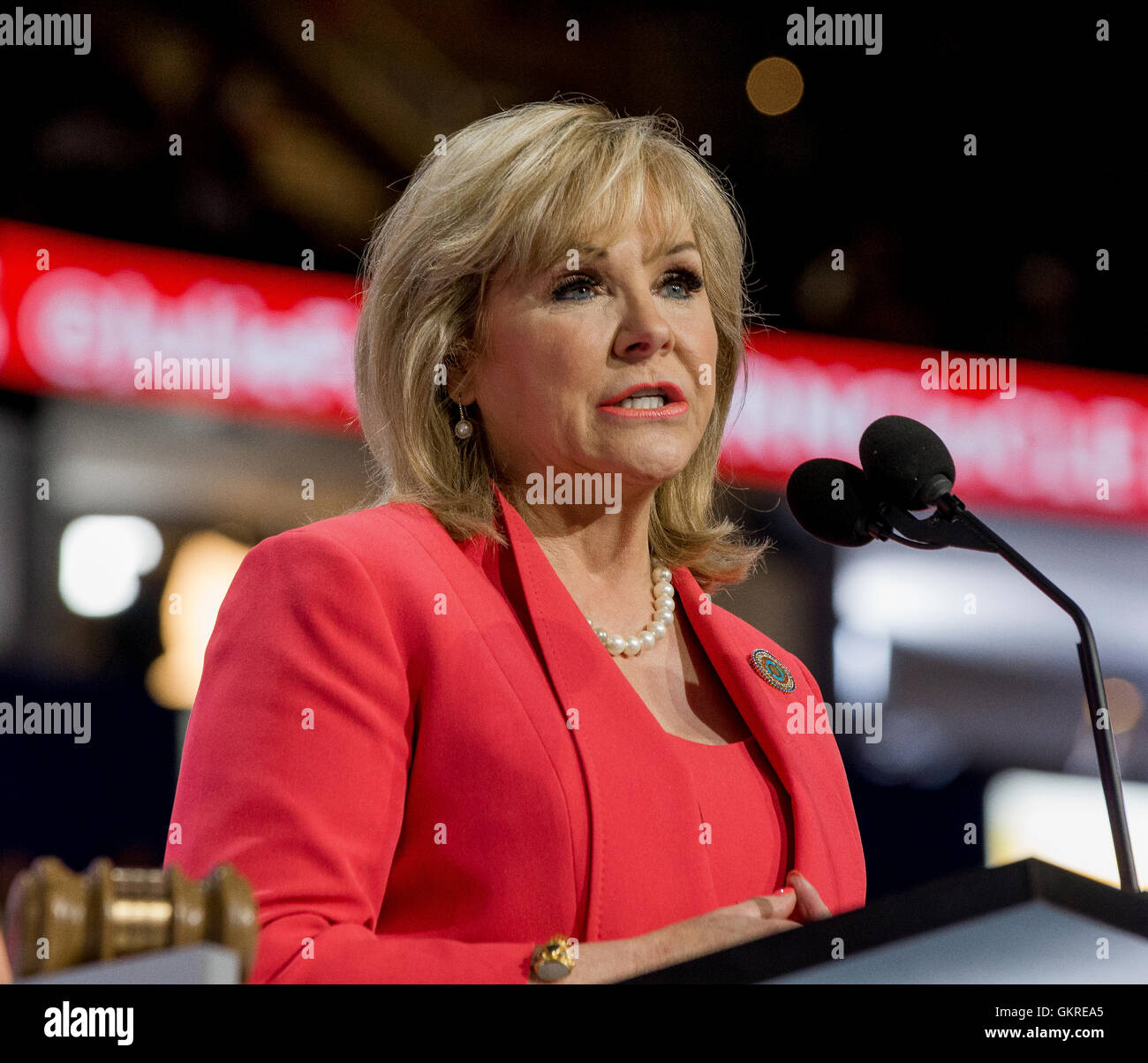 Cleveland, Ohio, Stati Uniti d'America, 18 luglio, 2016 Oklahoma governatore Maria indirizzi Fallin la convention repubblicana Credito: Mark Reinstein Foto Stock