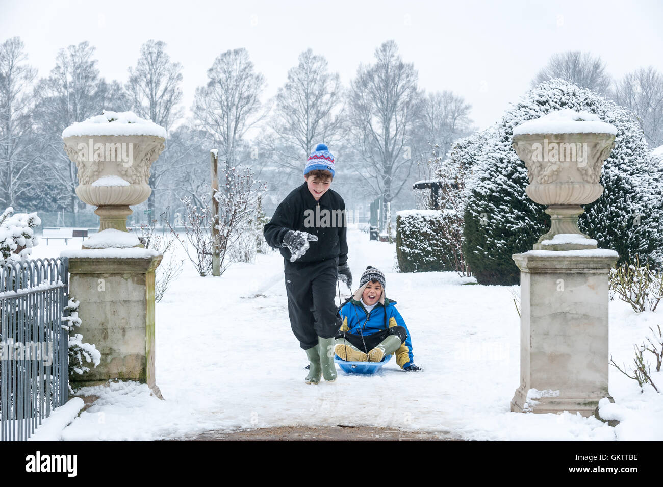 Nevicata in Preston Park, Brighton. Foto Stock