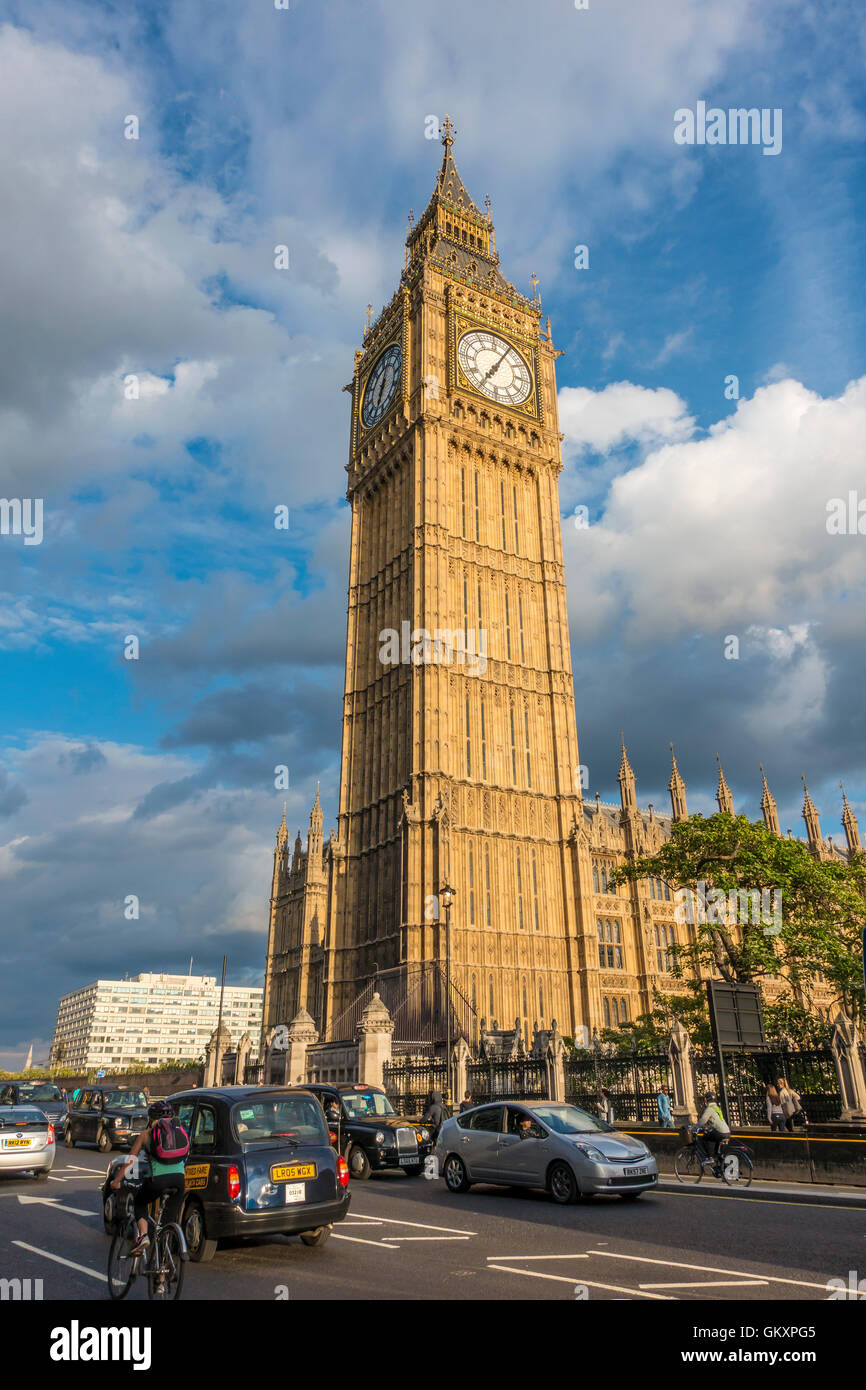 Big Ben Victoria case a torre del Parlamento Westminster London Inghilterra England Foto Stock