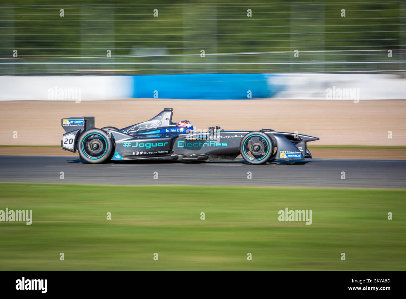 Donington Park, Regno Unito. 24 Agosto, 2016. Formula e Testing Day a Donnington Park Raceway 2016 Credit: David Holbrook/Alamy Live News Foto Stock