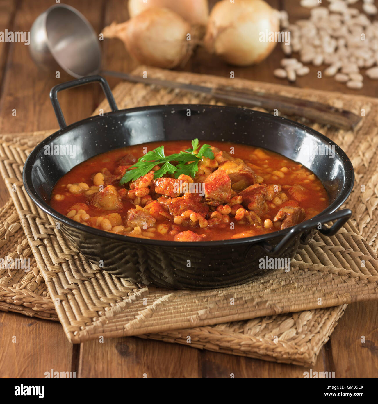 Bableves. Ungherese zuppa di fagioli. Il cibo in Ungheria Foto Stock