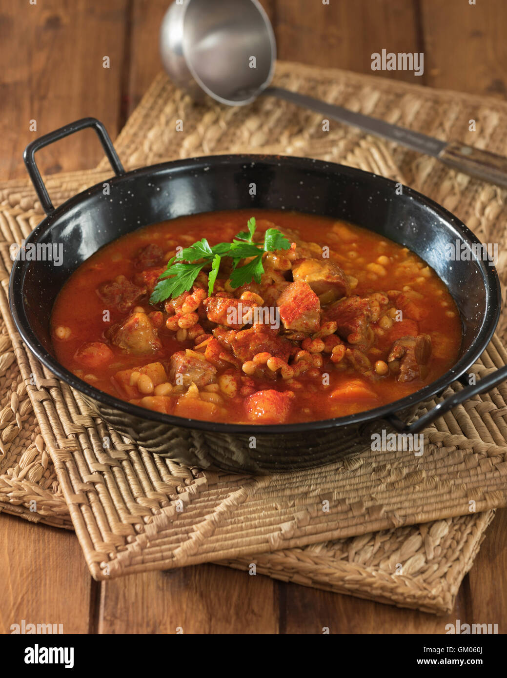 Bableves. Ungherese zuppa di fagioli. Il cibo in Ungheria Foto Stock