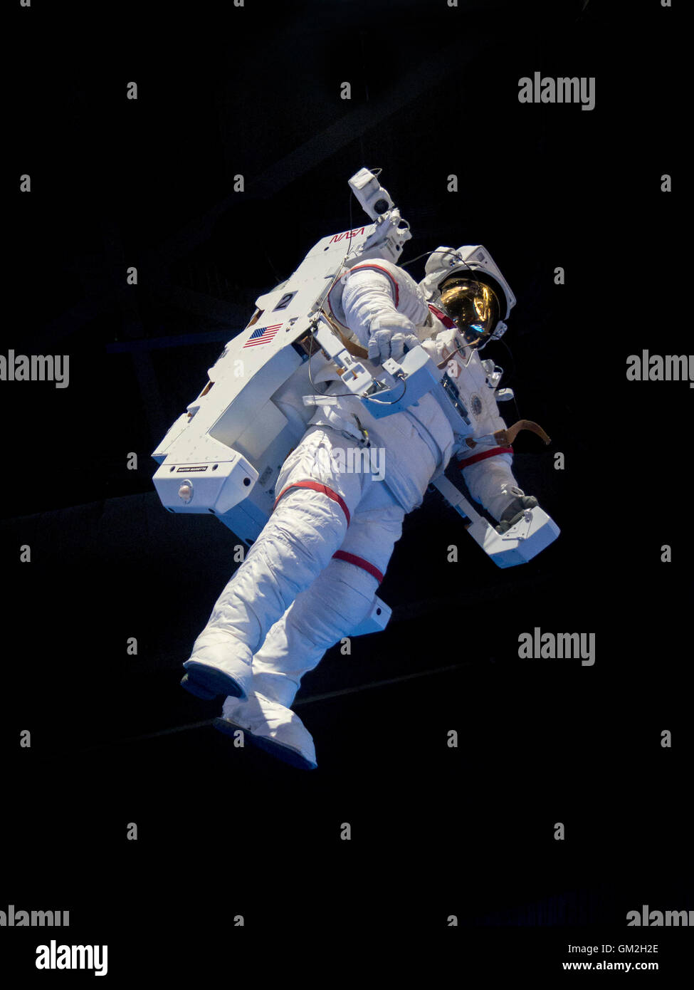 Manovra presidiata (MMU); astronauta unità di propulsione utilizzato per untethered Extravehicular attività (EVA); la NASA Kennedy Space Foto Stock