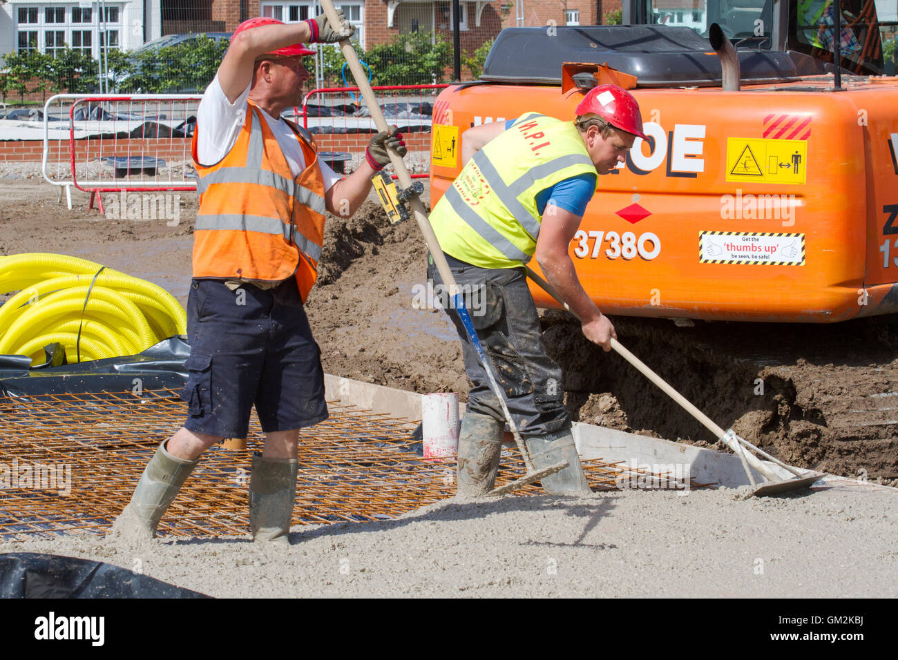 Nuovo conveniente case costruite da Redrow nel Lancashire villaggio di Bucksaw, vicino a Chorley, Regno Unito Foto Stock