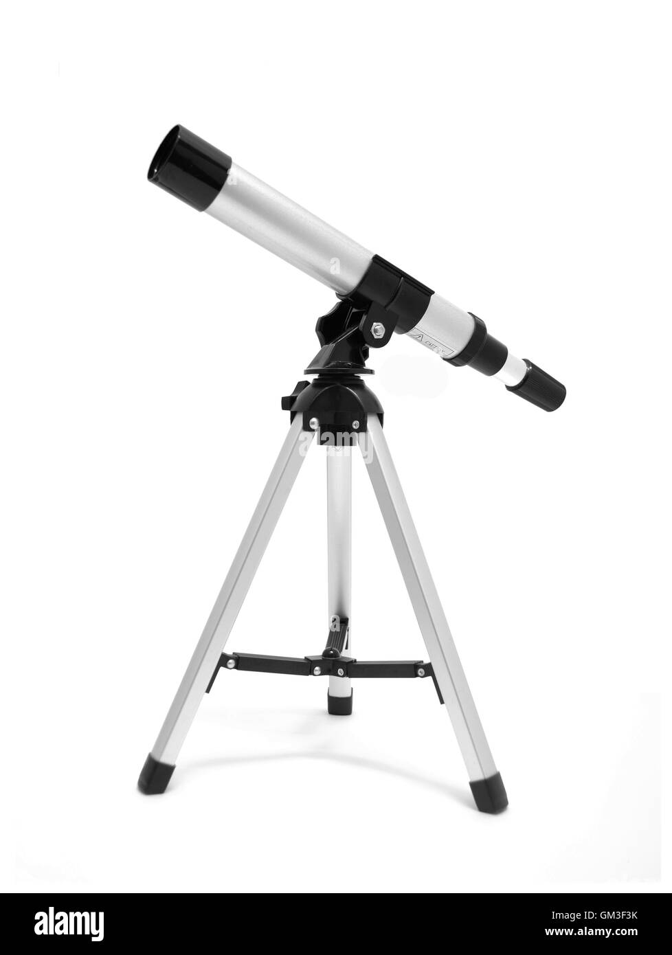 Telescopio su treppiede su bianco Foto Stock