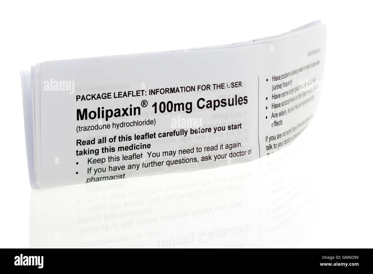 Foglio illustrativo informazioni per l'utente Molipaxin 100mg capsule Foto Stock
