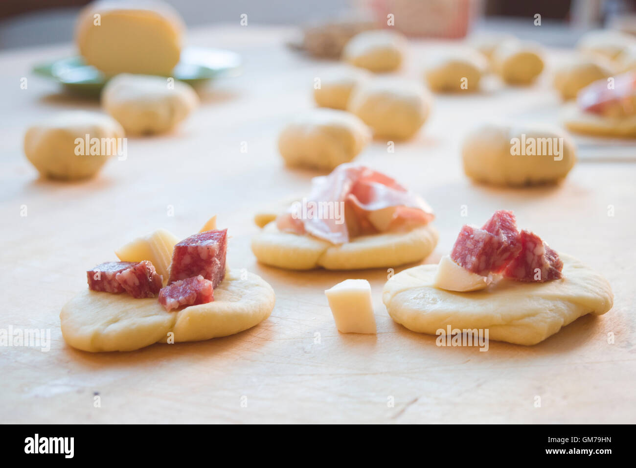 Pizzette e finger food Foto Stock