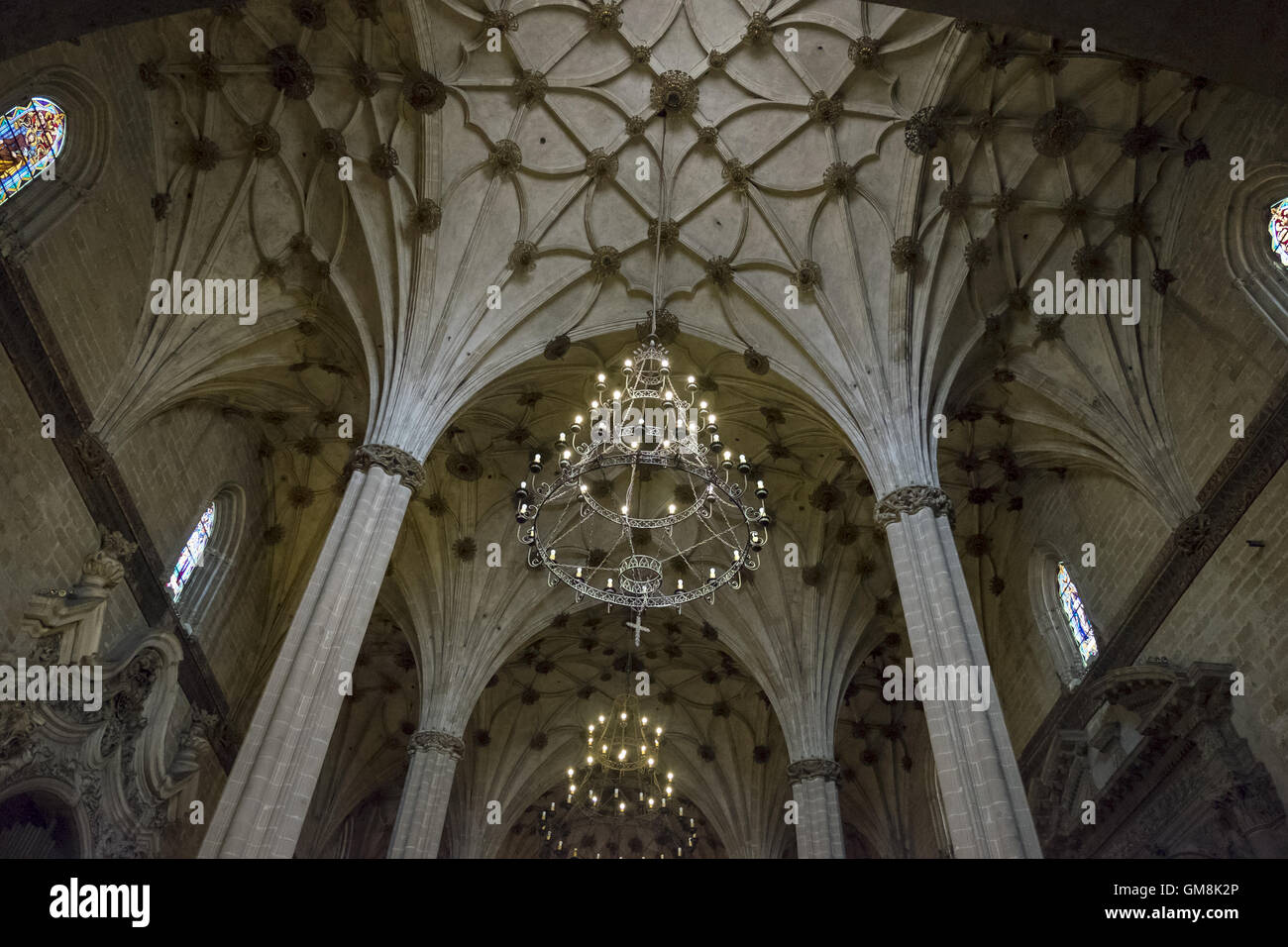 Gli interni della cattedrale di Santa Maria Assunta a nella città di Barbastro Foto Stock