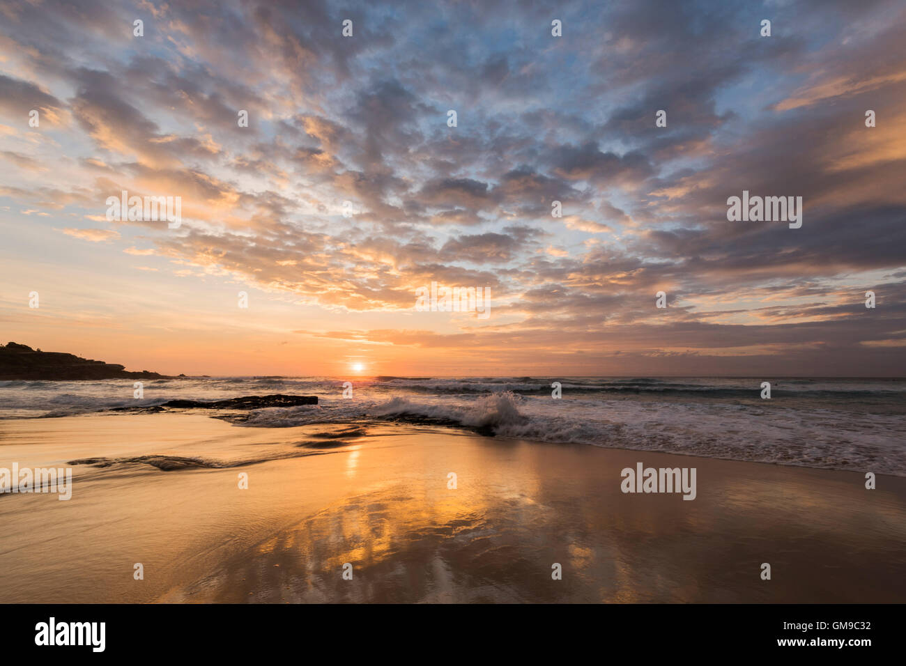 Australia, Nuovo Galles del Sud, Maroubra, spiaggia di sera Foto Stock