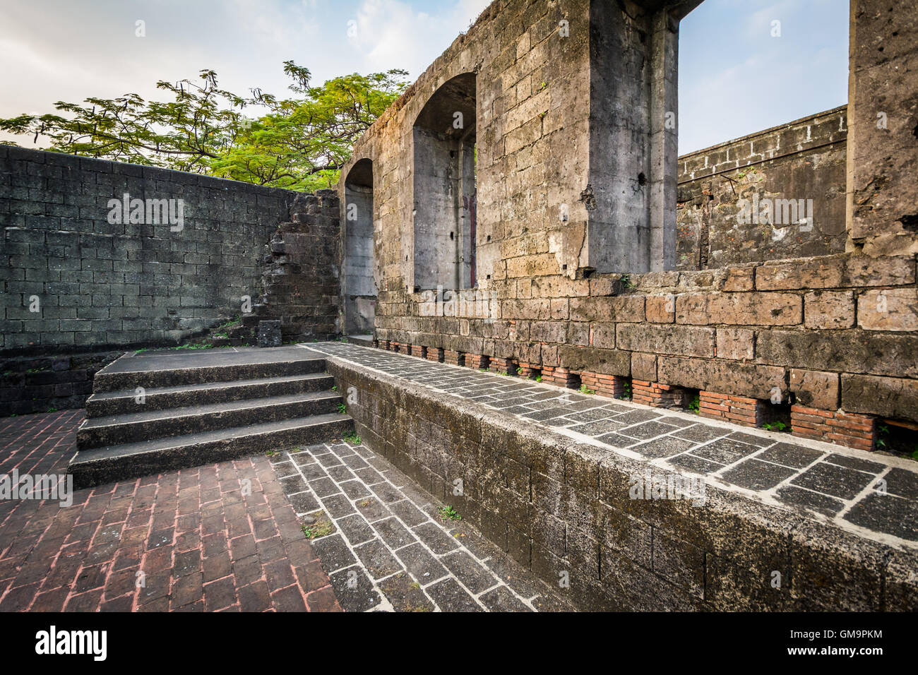 Le mura storiche di Forte Santiago, in Intramuros, Manila, Filippine. Foto Stock