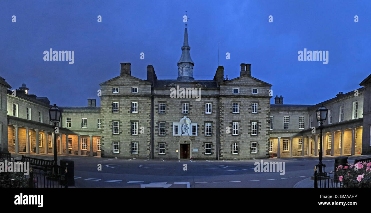 Robert Gordons College ( Auld Hoose ),crepuscolo in Aberdeen city centre,Scozia,UK Foto Stock