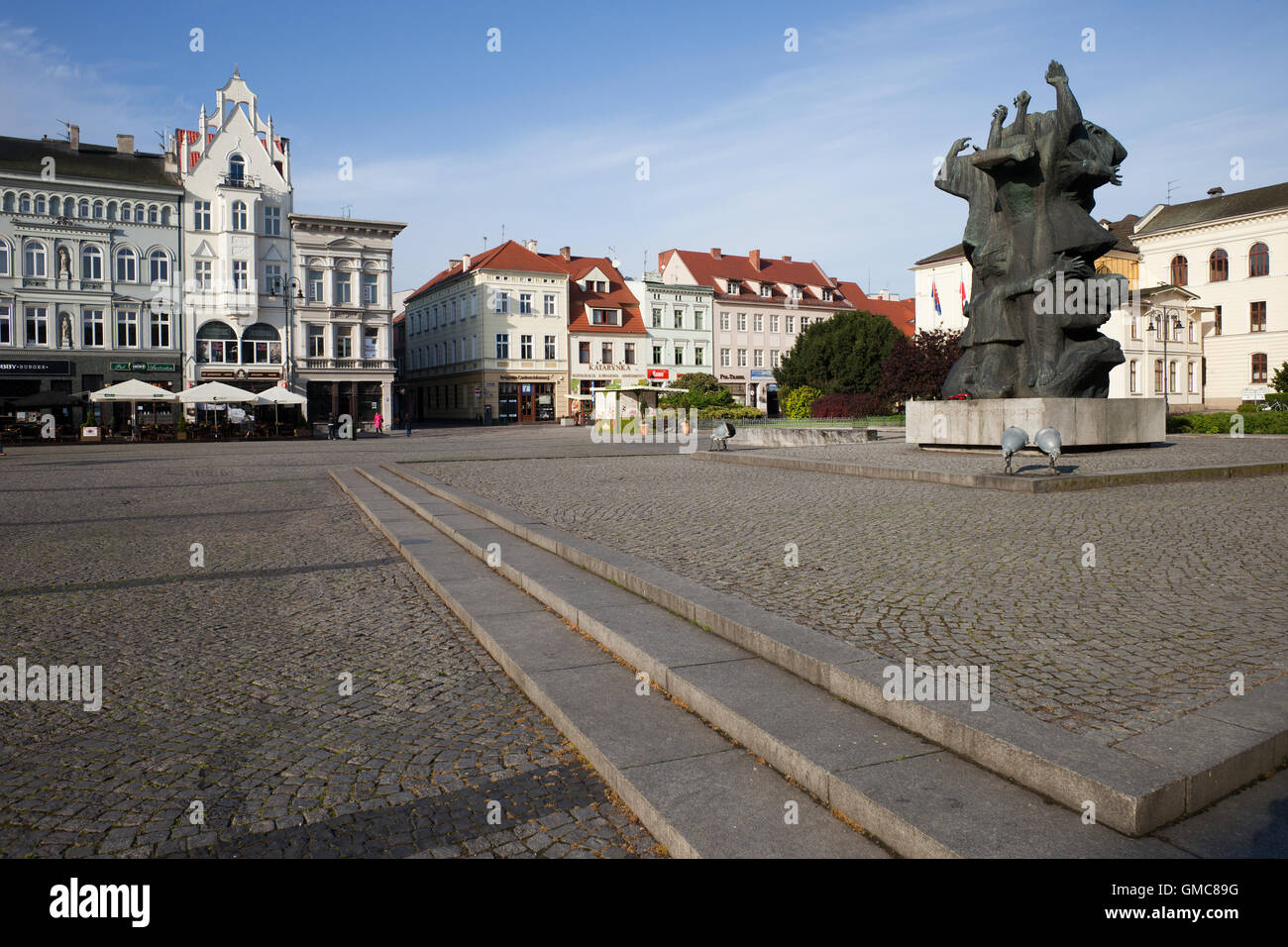 La Polonia, la città di Bydgoszcz, dalla Piazza del Mercato della Città Vecchia, la lotta e il martirio monumento Foto Stock