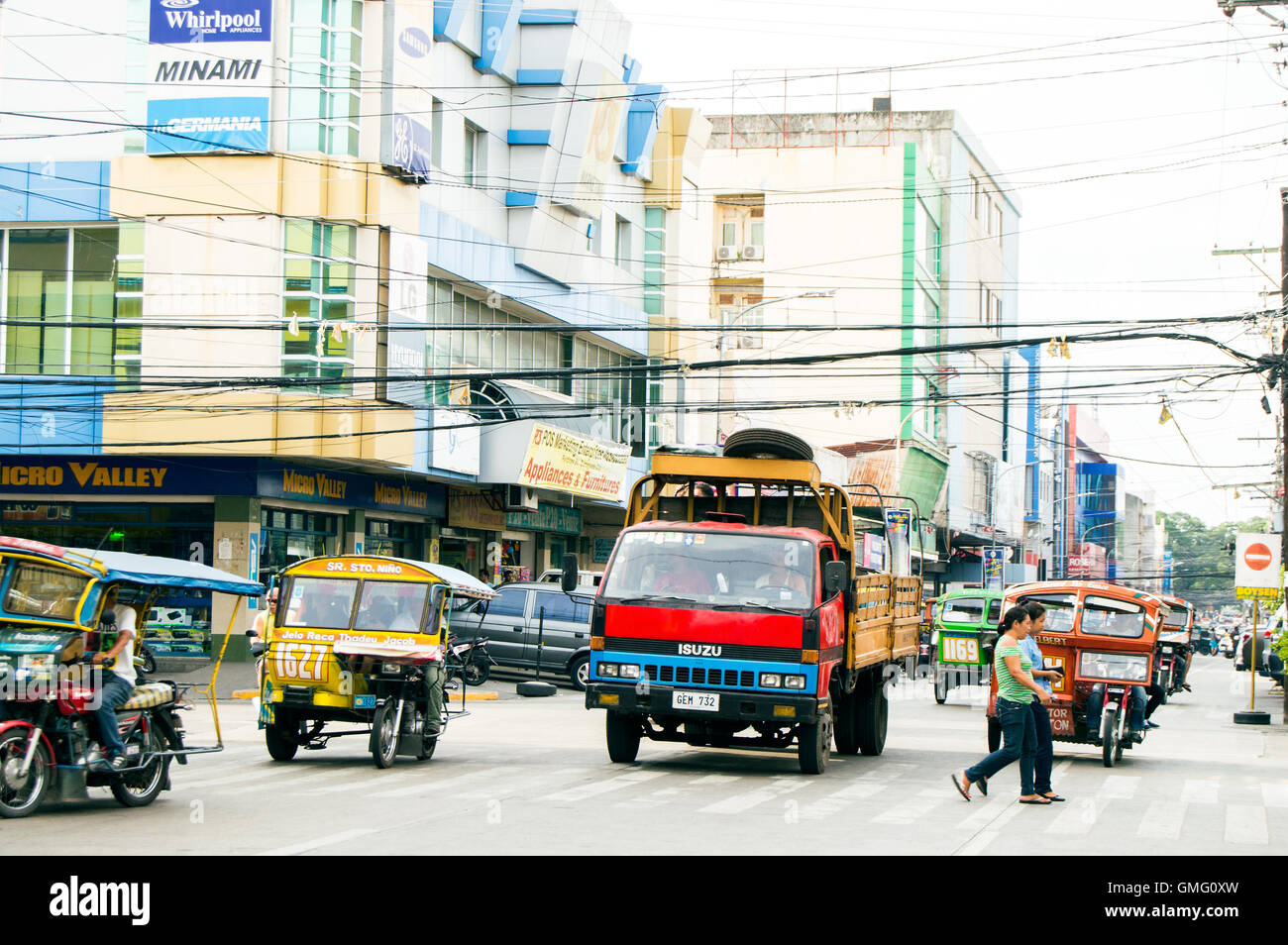 Traffico, Perdices Street, Dumaguete, Negros Oriental, Filippine Foto Stock