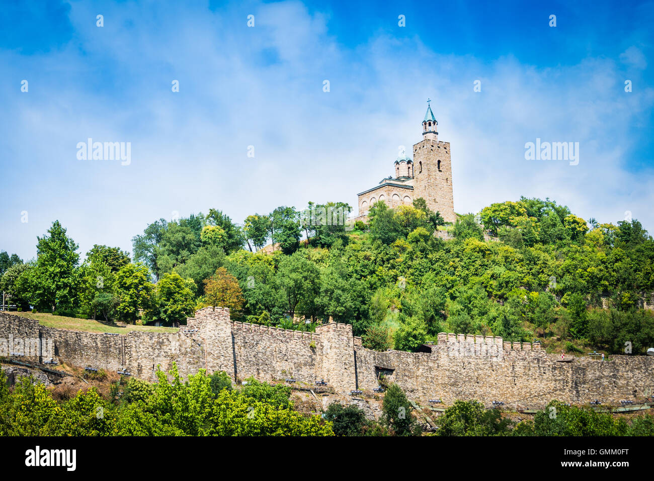 Fortezza di Tsarevets e la chiesa patriarcale a Veliko Tarnovo, Bulgaria. Foto Stock