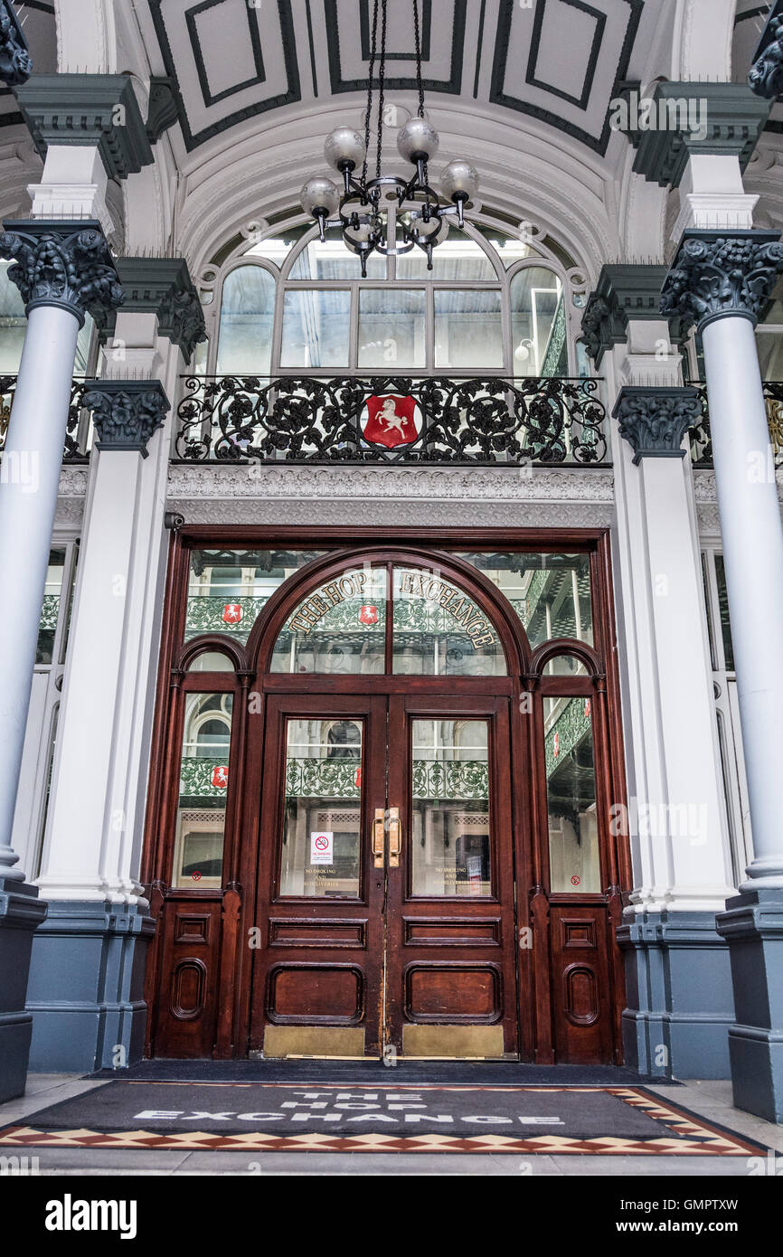 Entrata del luppolo in Exchange, 24 Southwark Street, London, SE1 Foto Stock