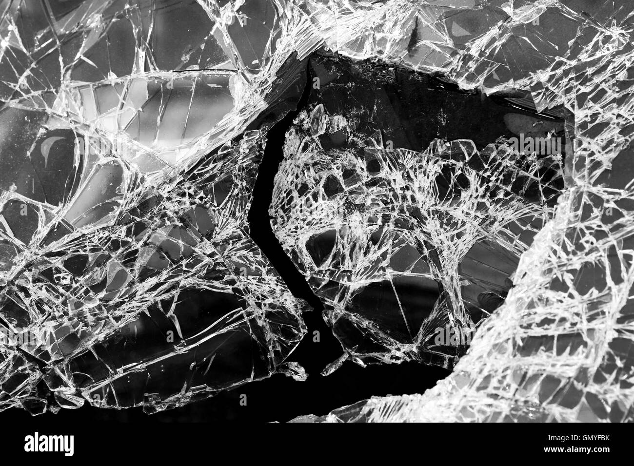 Rotto il vetro della finestra Foto Stock