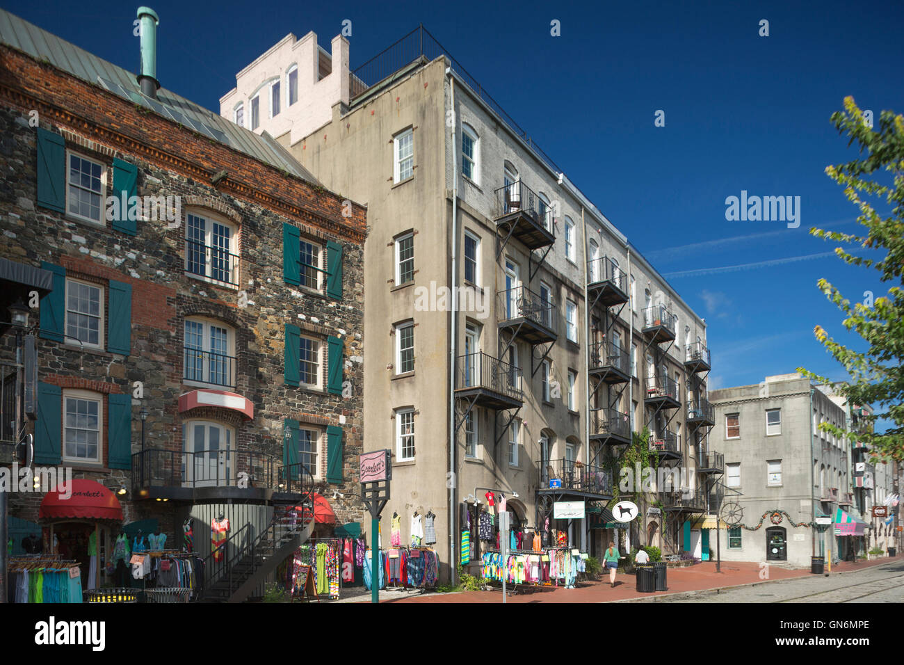 Storica sul fiume edifici STREET Savannah in Georgia negli Stati Uniti Foto Stock