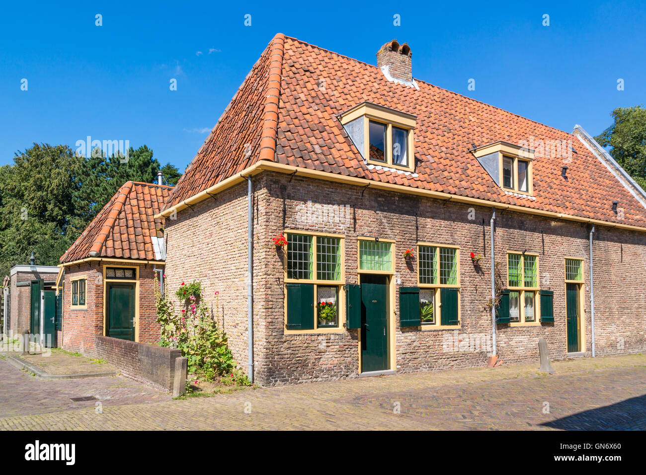 Vecchia casa di mattoni in Geest street a Alkmaar, North Holland, Paesi Bassi Foto Stock