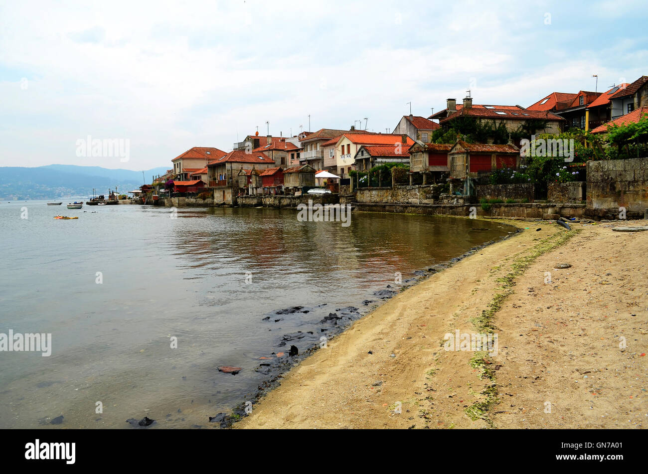 Vista del villaggio storico di Combarro (Pontevedra, Galizia, Spagna) Foto Stock