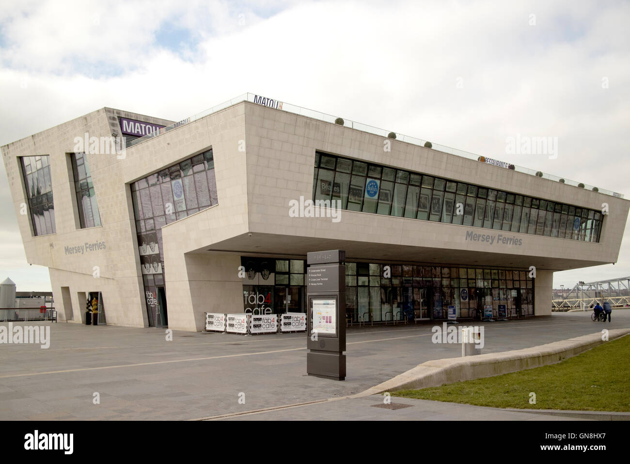 Mersey ferries pier terminale di testa Edificio Pierhead Liverpool Merseyside Regno Unito Foto Stock