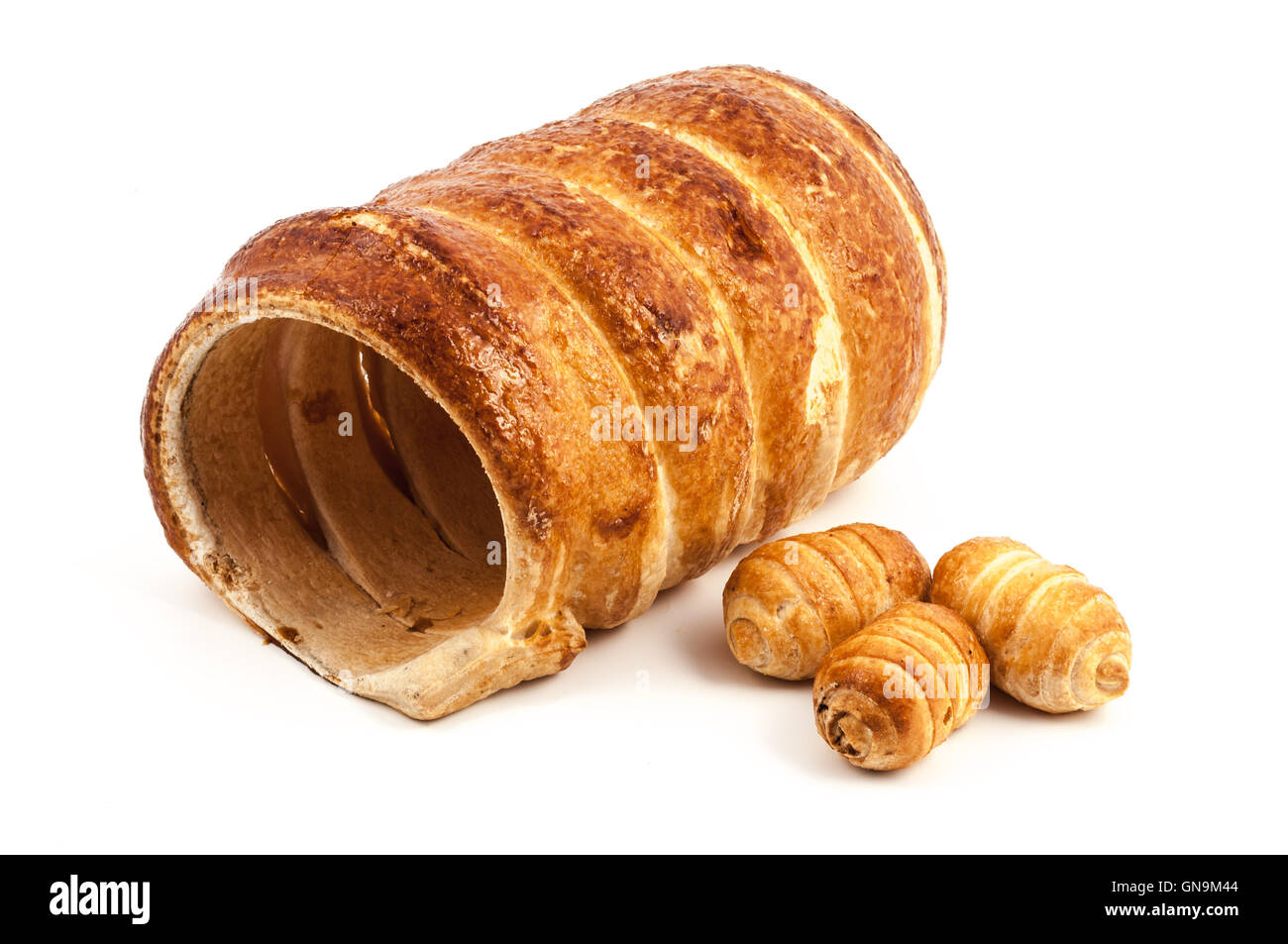 Grandi e piccoli Cannoli vuoti pasticceria Foto Stock