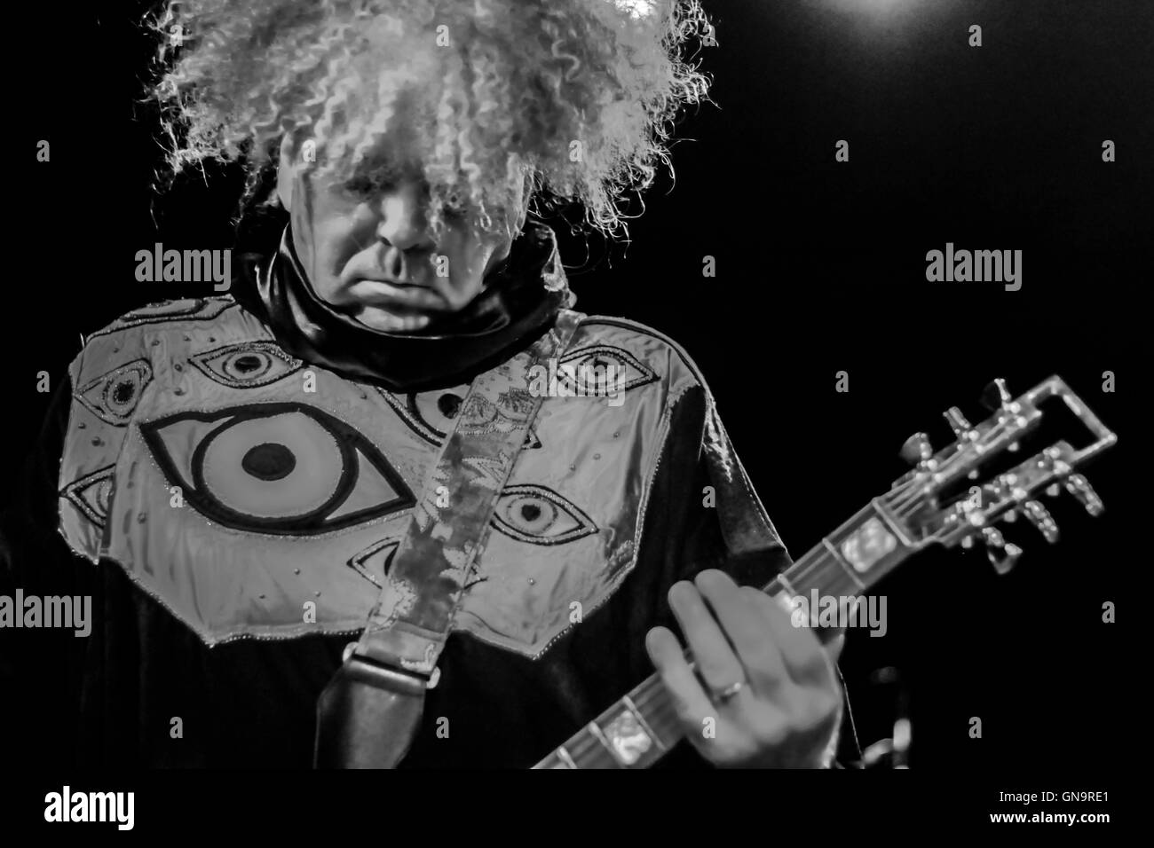 Northampton, Massachusetts, STATI UNITI D'AMERICA,27 Agosto, 2016. Buzz Osborne, membro fondatore, il chitarrista e cantante per Melvins, presso il Teatro di Calvino. Foto Stock