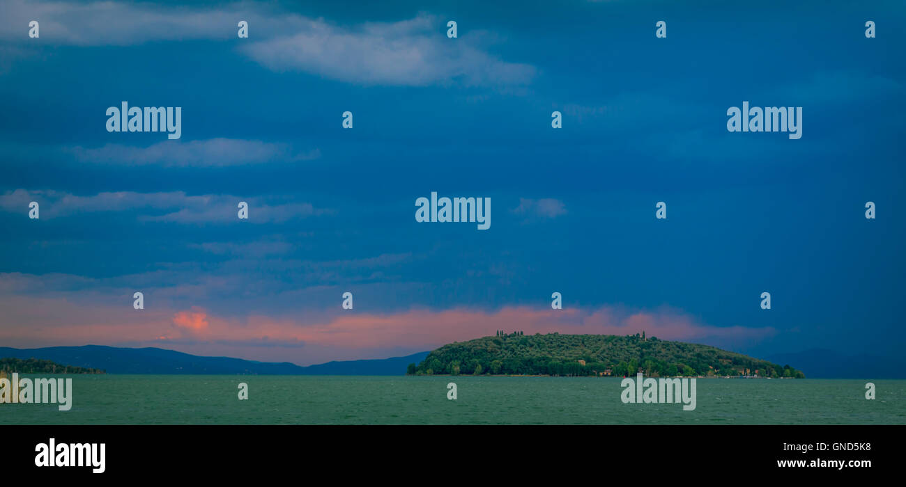 Lago Trasimeno, Provincia di Perugia, Umbria, Italia. Parte del Lago Trasimeno Parco Regionale. Foto Stock