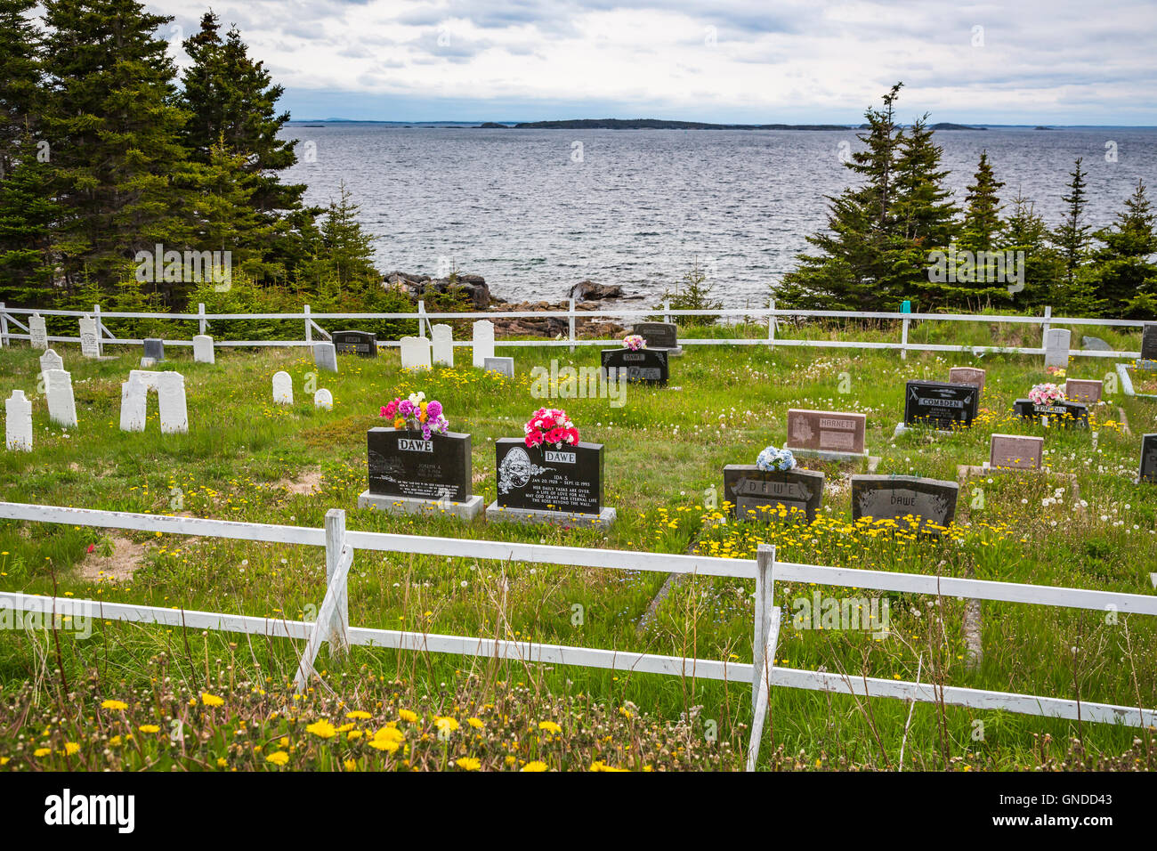 Un cimitero anglicano sull isola di Fogo, Terranova e Labrador, Canada. Foto Stock