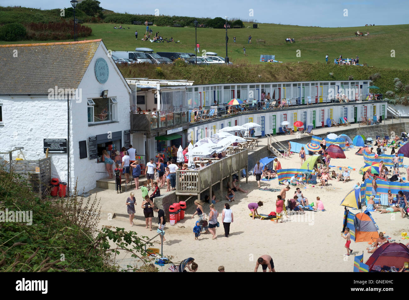 St Ives una cittadina balneare in Cornwall Inghilterra UK Porthgwidden Beach Cafe Foto Stock