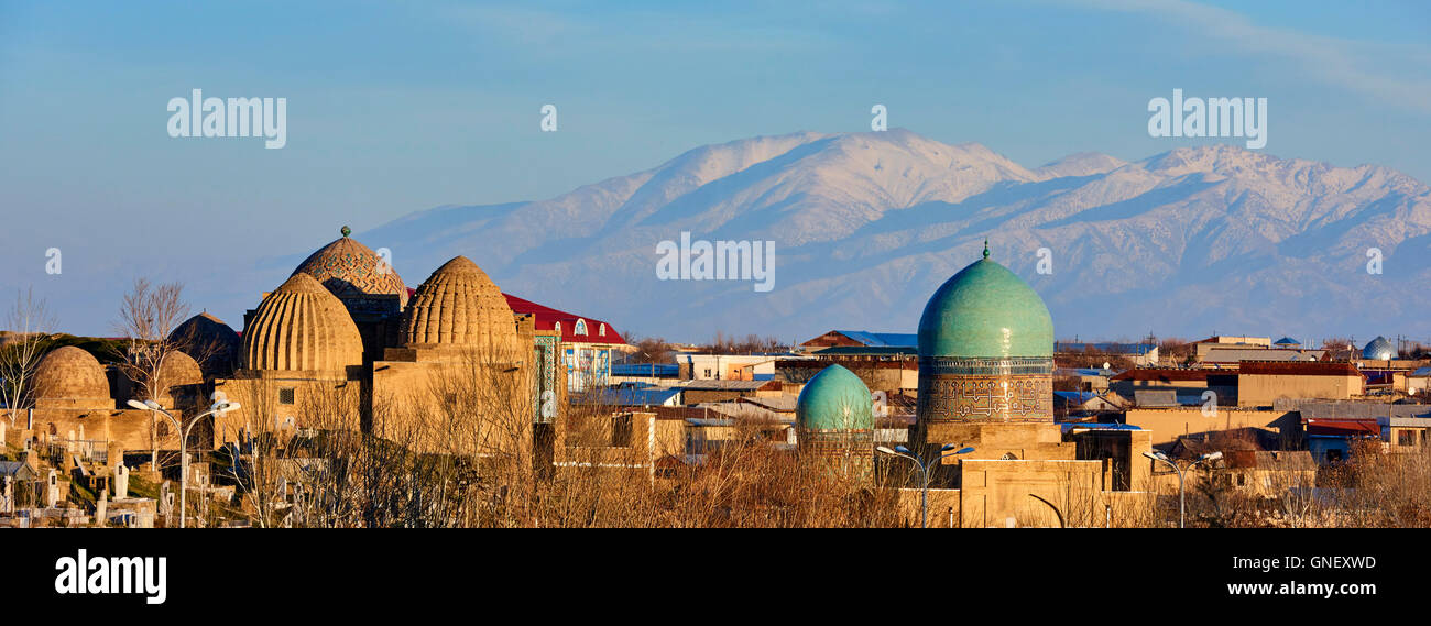 Uzbekistan, Samarcanda, Patrimonio Mondiale dell'Unesco, il Reghistan, Shah i Zinda mausoleo Foto Stock