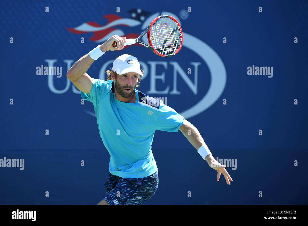 Flushing Meadows, New York, Stati Uniti d'America. Il 29 agosto, 2016. US Open Tennis Championships. La formazione e la qualifica. Stephane Robert (FRA) Credito: Azione Sport Plus/Alamy Live News Foto Stock