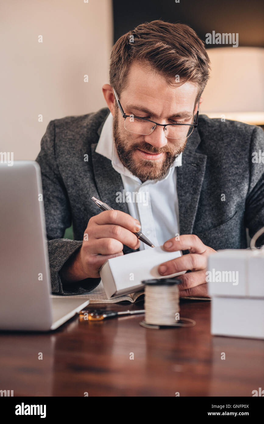 Per un altro presto di essere un cliente soddisfatto Foto Stock