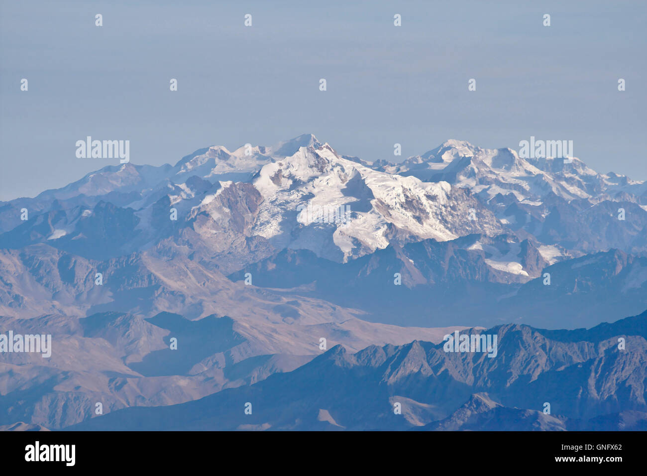 Cordillera Real con Huayna Potosi, vista dal vertice di Illimani, Bolivia Foto Stock