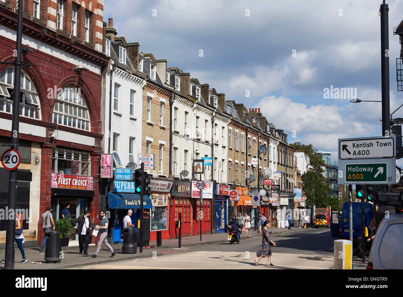 Ricerca di Kentish Town Road, Camden, London REGNO UNITO Foto Stock