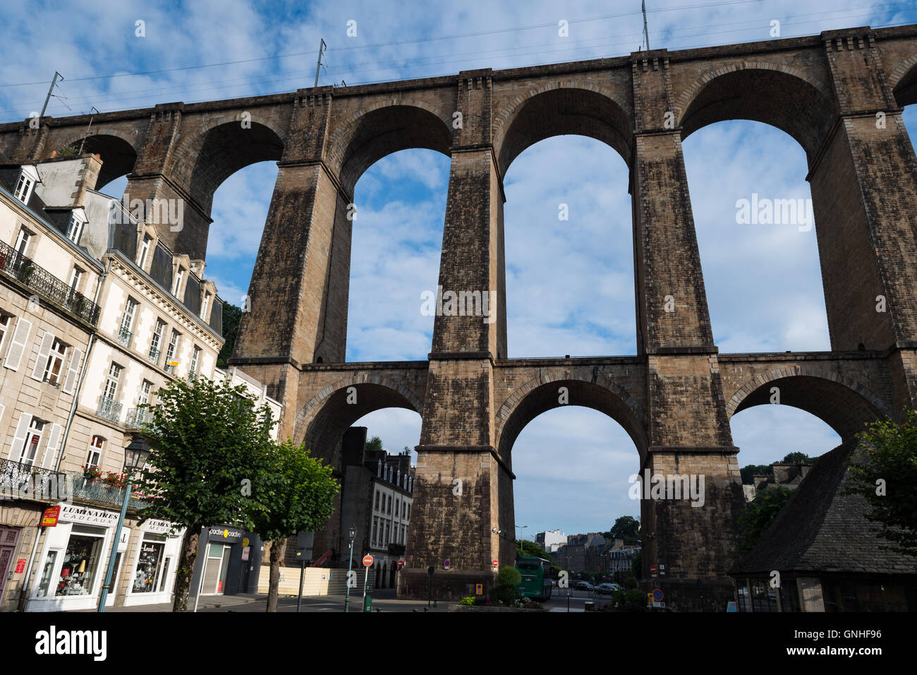 Il viadotto ferroviario a Morlaix, Brittany, Francia Foto Stock