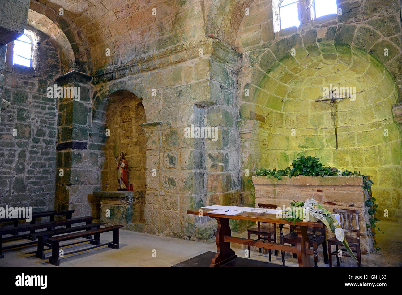 La chiesa bizantina di San Giovanni di Sinis, penisola del Sinis, Sardegna, Italia, Europa Foto Stock