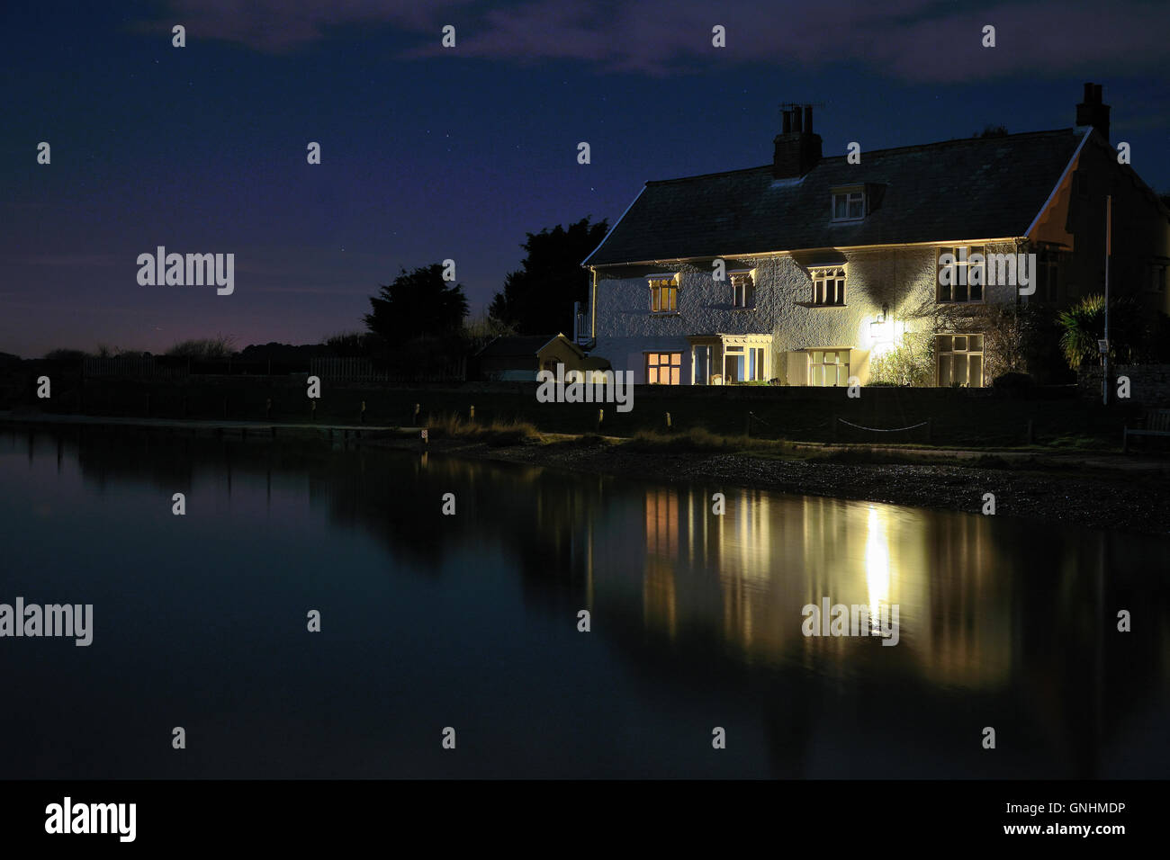 Orford Quay di notte Foto Stock