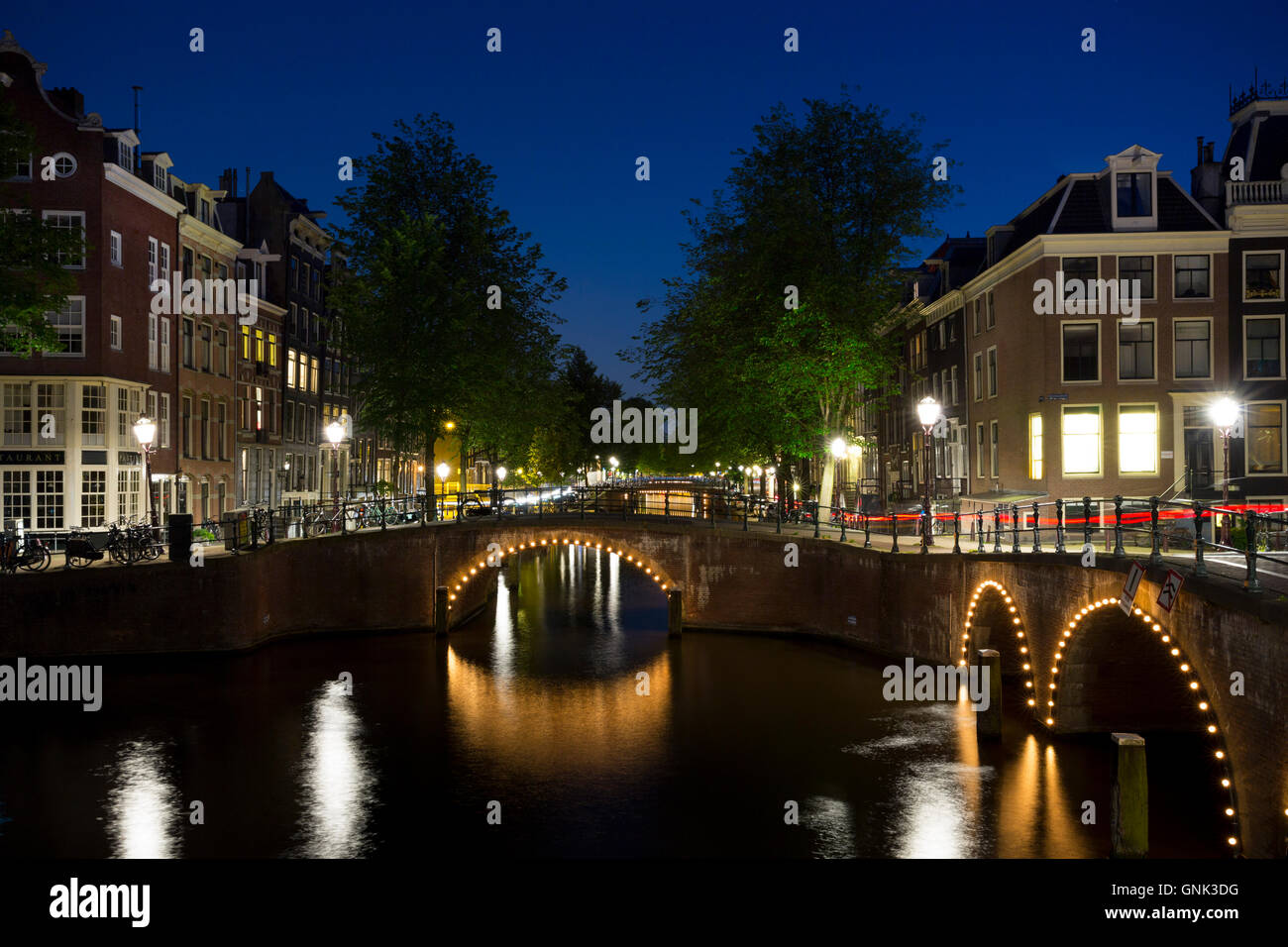 Canal e ponti - Kaisersgracht e Leidsegracht, canal ring area, quartiere Jordaan, Amsterdam Foto Stock