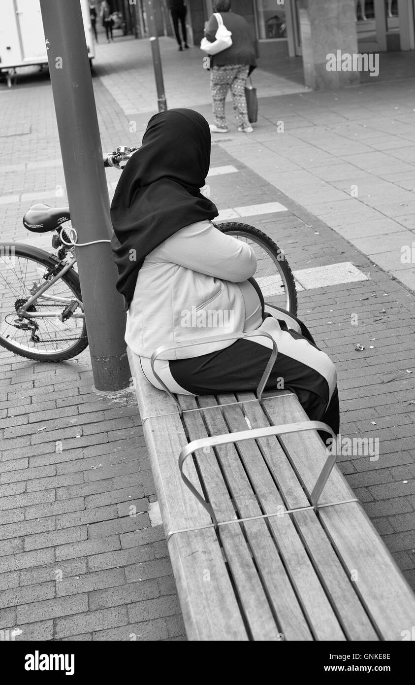 La gente in ogni giorno la vita di strada Foto Stock