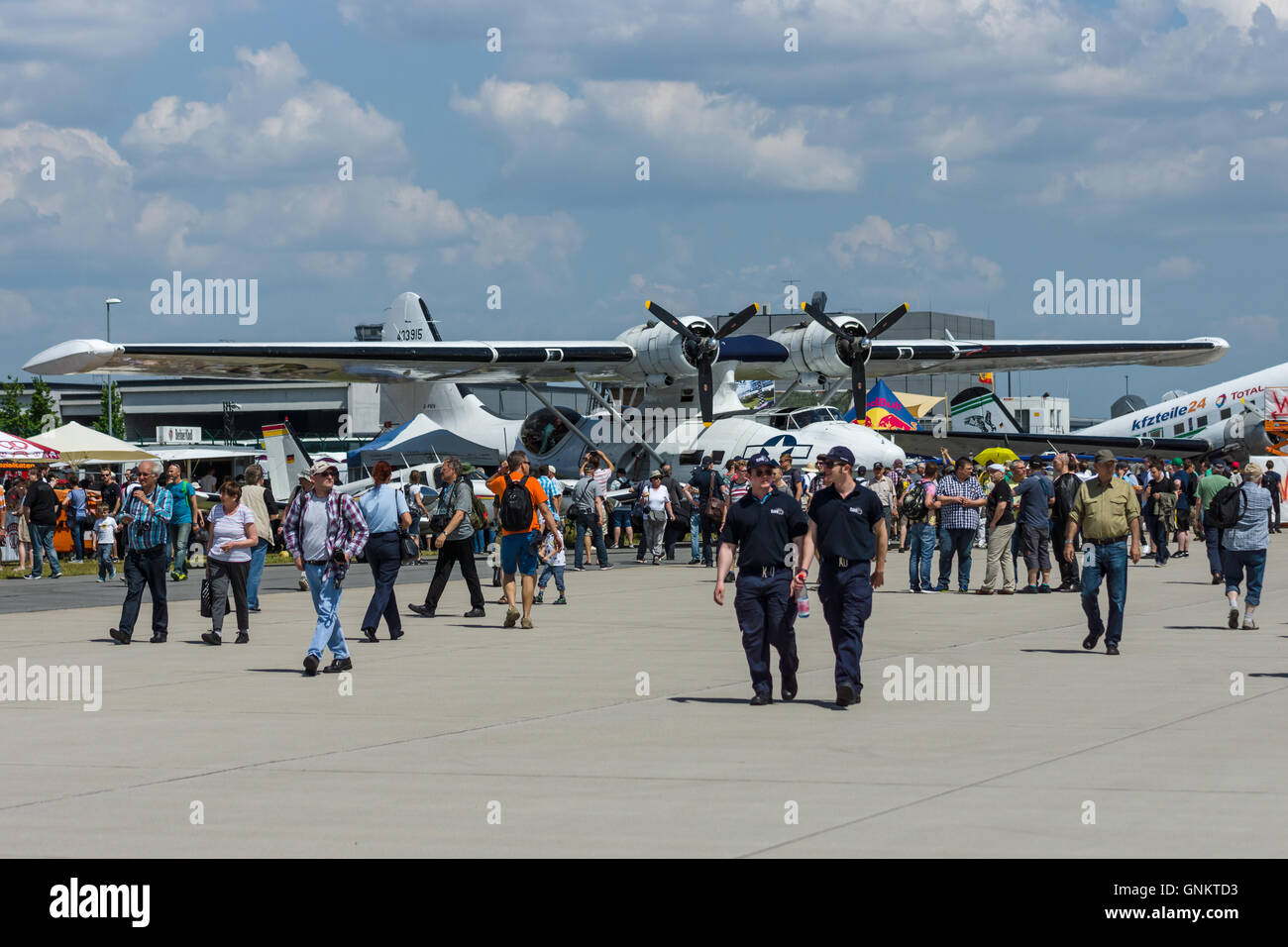 Il pattugliamento marittimo e ricerca e soccorso idrovolante Consolidated costruttiva PBY Catalina (costruttiva PBY-5A). Foto Stock