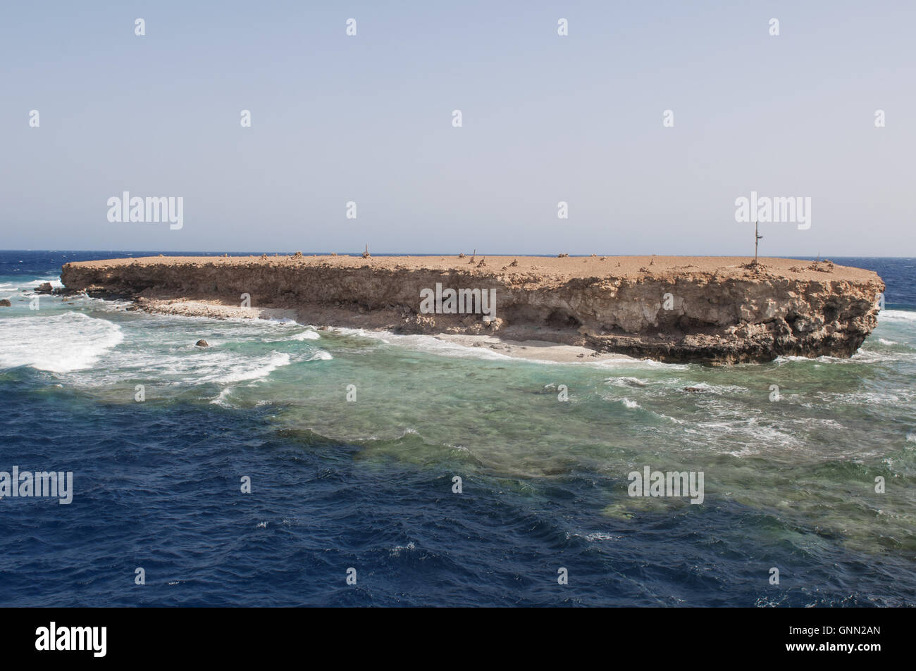 Piccolo fratello - piccola isola e Reef nel Mar Rosso, il top scuba diving ubicazione, Fratelli isole o El Akhawein, Mar Rosso, Egitto Foto Stock