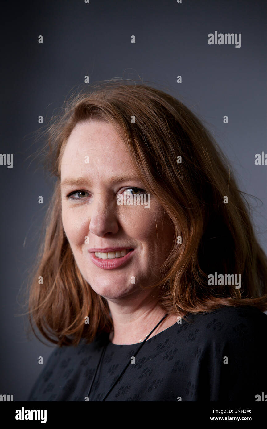 Paula Hawkins, il thriller britannico scrittore, all'Edinburgh International Book Festival. Edimburgo, Scozia. 13 Agosto 2016 Foto Stock